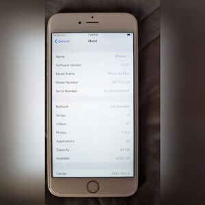 Apple iPhone 6s Plus in Elegant Silver